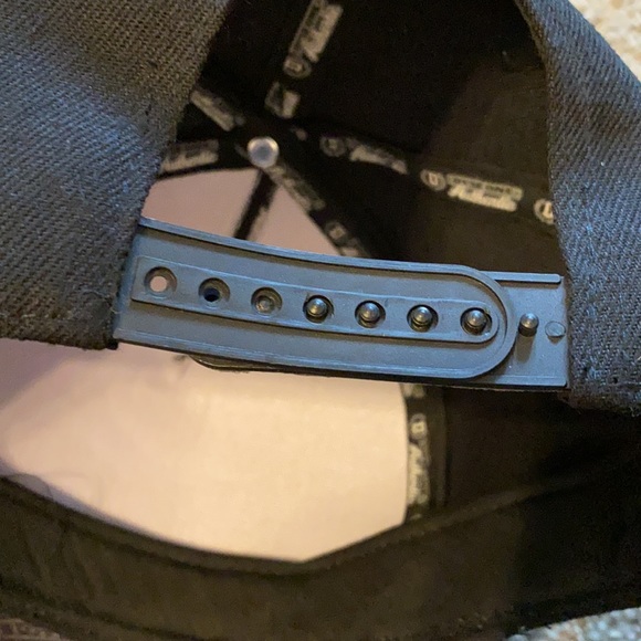 Dyse One Original Collection Snap Back - Picture 10 of 10